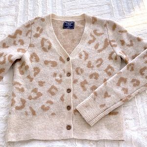 Abercrombie & Fitch Women’s Cardigan Sweater Size S